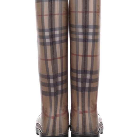 Burberry Rain Boots - Picture 3 of 5